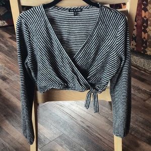 Cropped side tie knit top